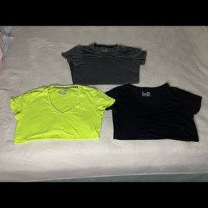 Under Armour T-shirt bundle
